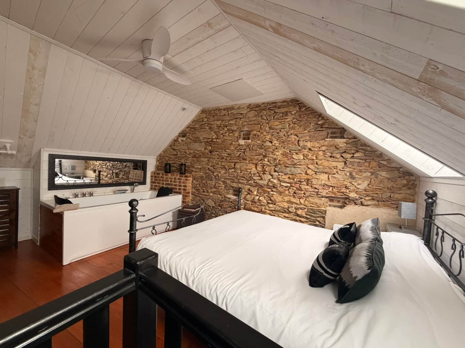 Gîte Grey — Romantique — vue 9